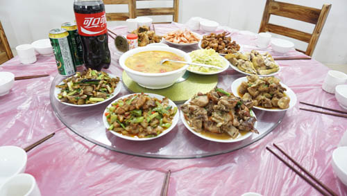 快乐相伴——第三季度富轩员工生日Party完美落幕