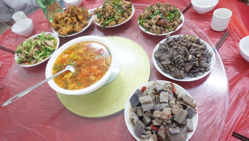 富轩员工生日会，欢乐温暖时光！