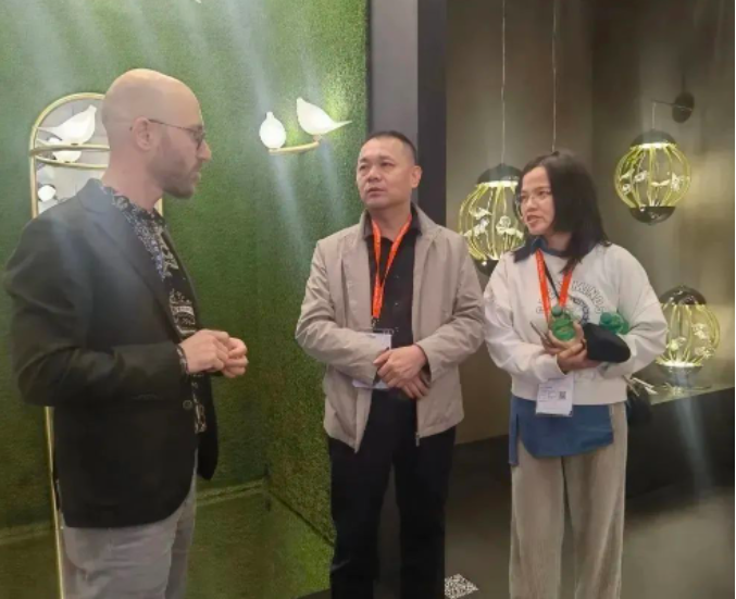 富轩全屋门窗李董率团出访米兰设计周